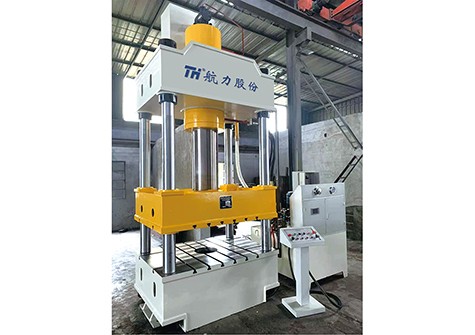 四柱液壓機(jī)